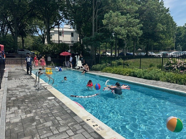 Childrens Ed Center Pool 1